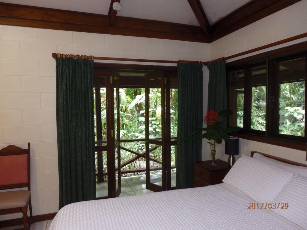 Daintree Deep Forest Lodge 케이프트리뷸레이션 외부 사진